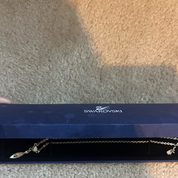 Swarovski-necklace - Picture 7 of 7